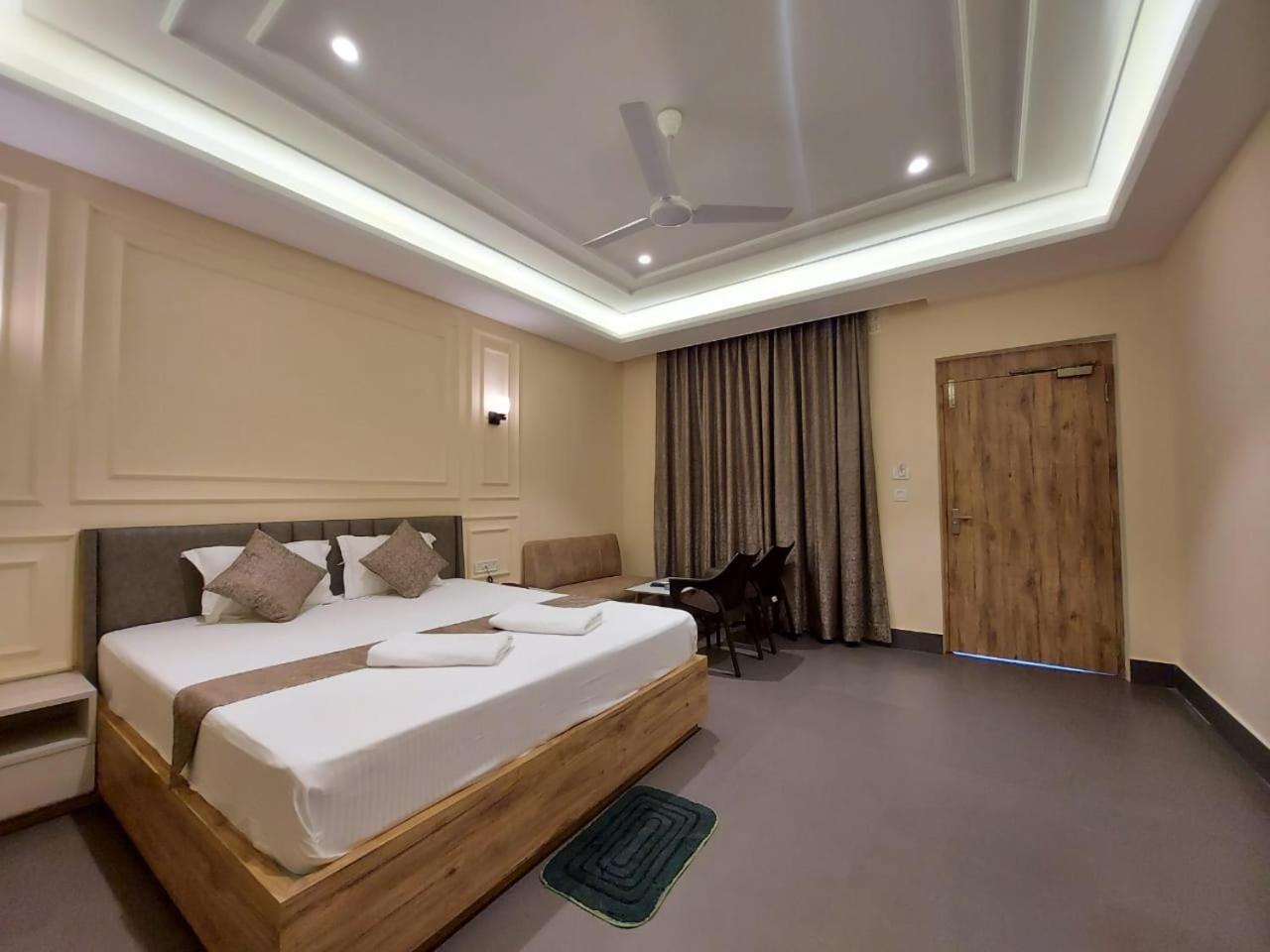 Parth King Beach Resort 曼达莫尼 外观 照片